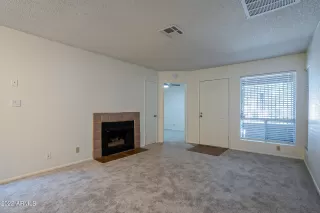 Photo #4: 6424100 Listing 