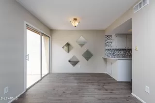 Photo #6: 6424573 Listing