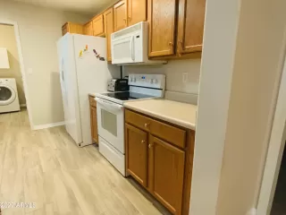 Photo #5: 6424657 Listing 