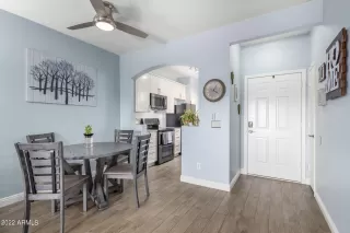 Photo #3: 6424856 Listing