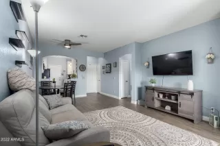 Photo #6: 6424856 Listing