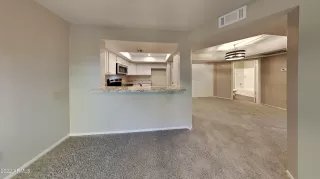 Photo #2: 6425388 Listing