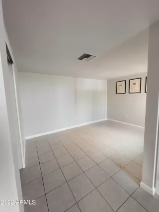 Photo #2: 6425573 Listing 