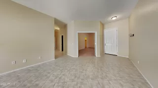 Photo #2: 6425667 Listing 