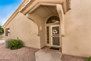 Photo #4: 6425679 Listing