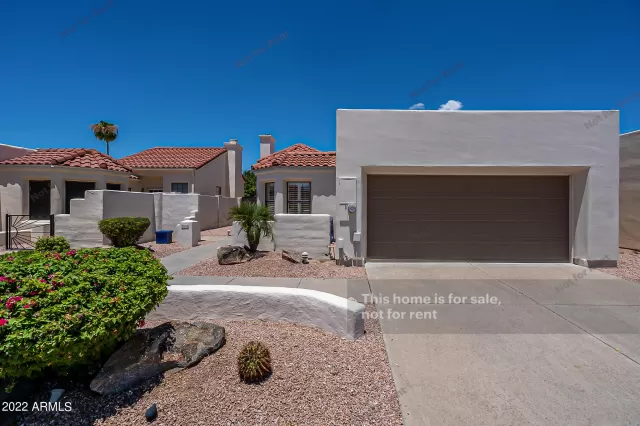 MLS: 6425869 Condo For Sale