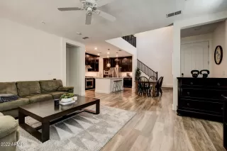 Photo #6: 6426061 Listing 