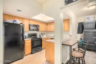 Photo #3: 6426128 Listing 