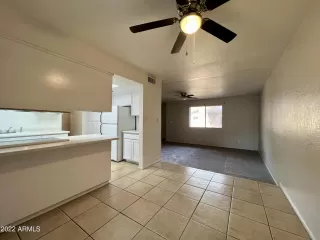 Photo #6: 6426226 Listing