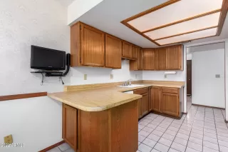 Photo #2: 6426316 Listing 