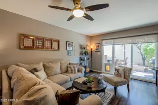 Photo #6: 6426327 Listing 