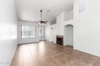 Photo #3: 6426451 Listing