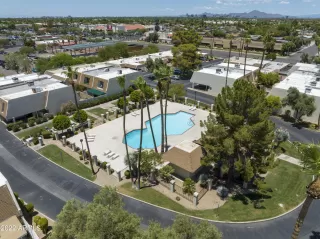 Photo #1: 6426498 Listing 