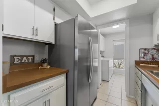 Photo #6: 6426498 Listing 