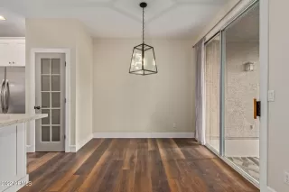 Photo #5: 6426519 Listing 