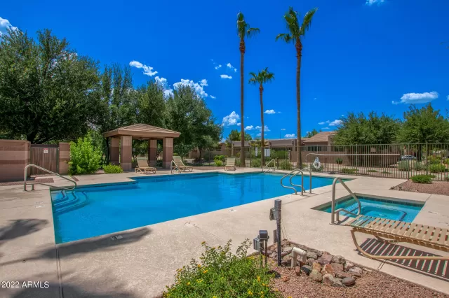 MLS: 6426524 Condo For Sale