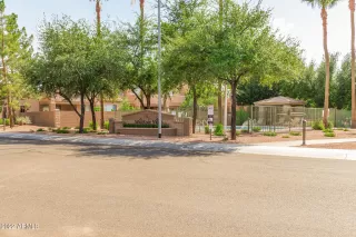 Photo #6: 6426524 Listing 
