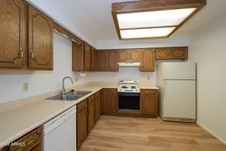 Photo #2: 6426591 Listing