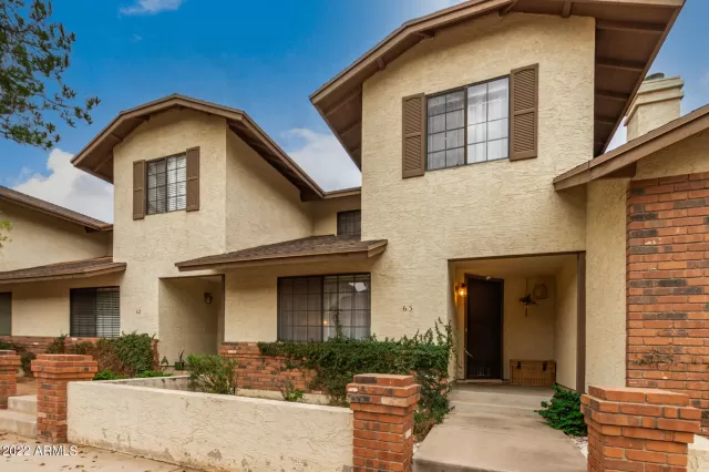 MLS: 6426763 Condo For Sale