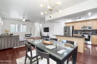 Photo #4: 6426813 Listing