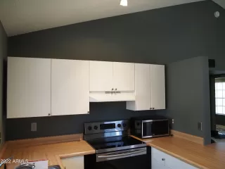 Photo #3: 6427019 Listing