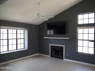 Photo #5: 6427019 Listing