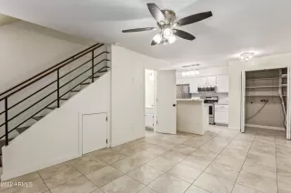 Photo #1: 6427098 Listing