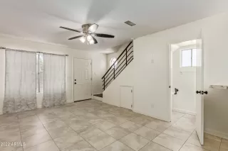 Photo #2: 6427098 Listing