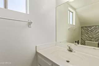 Photo #3: 6427098 Listing