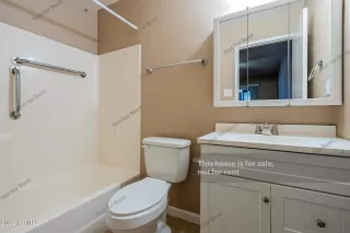 Photo #5: 6427237 Listing 