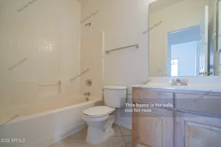 Photo #5: 6427285 Listing