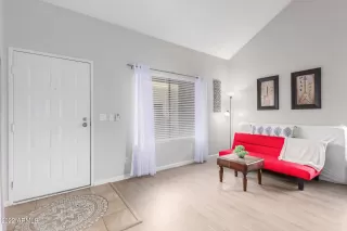 Photo #1: 6427466 Listing