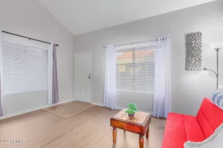 Photo #2: 6427466 Listing