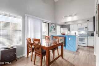 Photo #3: 6427466 Listing