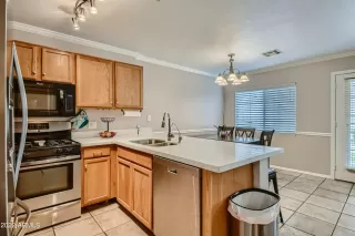 Photo #4: 6427802 Listing 