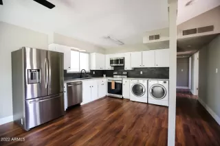 Photo #2: 6427832 Listing