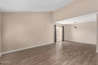 Photo #3: 6428017 Listing 