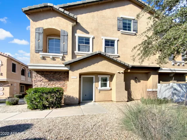 MLS: 6428655 Condo For Sale