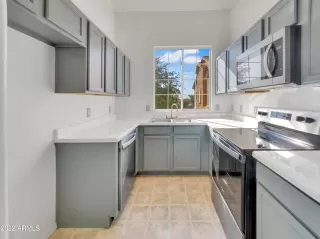 Photo #1: 6428655 Listing