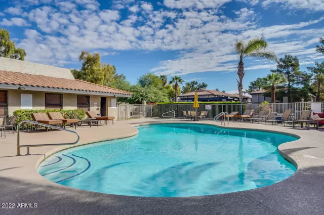 MLS: 6429035 Condo For Sale