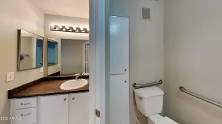 Photo #5: 6429193 Listing