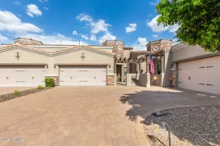 Photo #1: 6429214 Listing