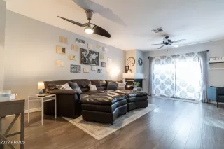 Photo #2: 6429693 Listing