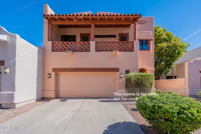 MLS: 6429917 Condo For Sale