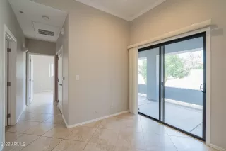 Photo #6: 6430070 Listing