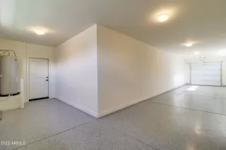 Photo #5: 6430133 Listing