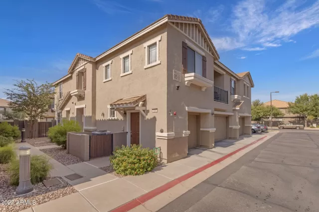 MLS: 6430292 Condo For Sale