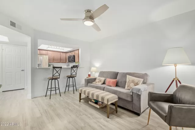 MLS: 6430476 Condo For Sale