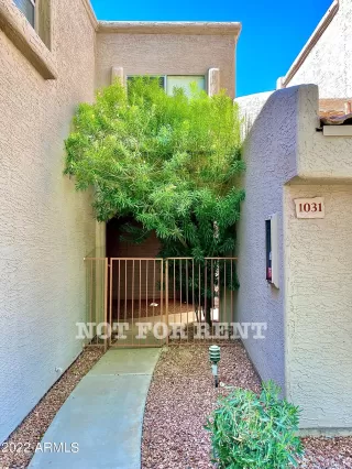 Photo #4: 6430549 Listing