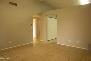 Photo #6: 6430641 Listing